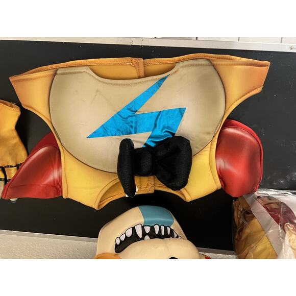 Spirit Halloween FNAF GlamRock Freddy Costume Child Small 4-6 - Picture 3 of 11